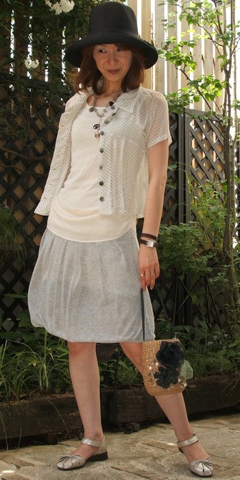 アンテルリネエールのブラウス