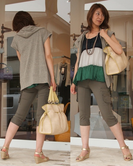 オルガの半袖パーカーとノースリーブ